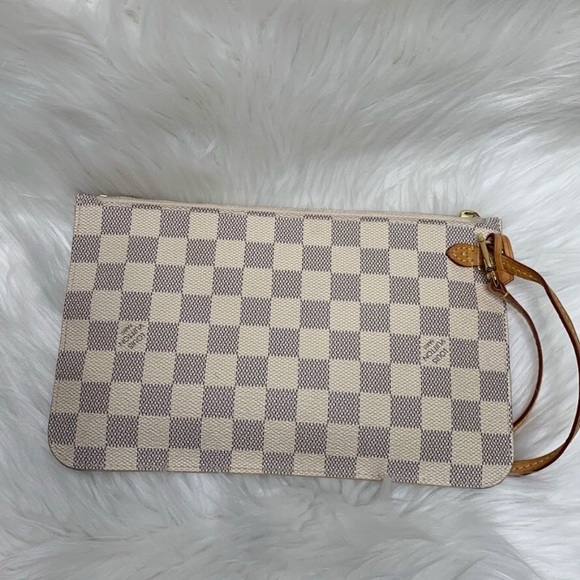 SOLD Louis Vuitton Damier Azur Neverfull Pochette - Picture 2 of 7